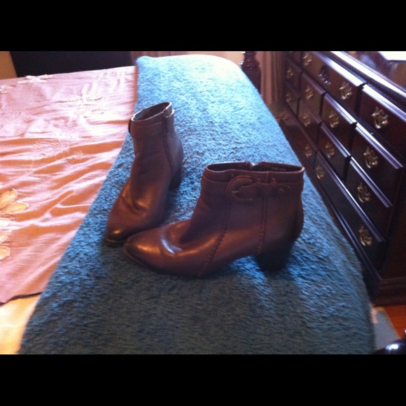 Booties - Picture 3 of 3