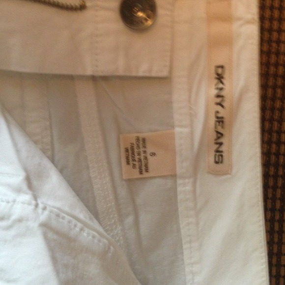 Capris - Picture 3 of 3