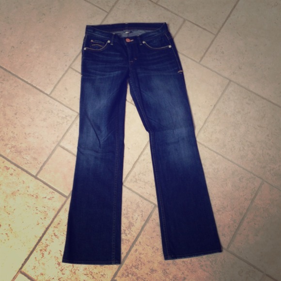 Armani Exchange sz 2 short jeans