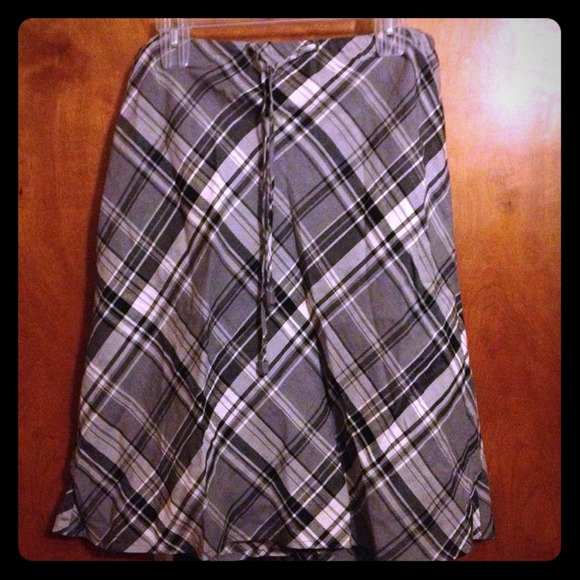 Plaid Pencil Skirt