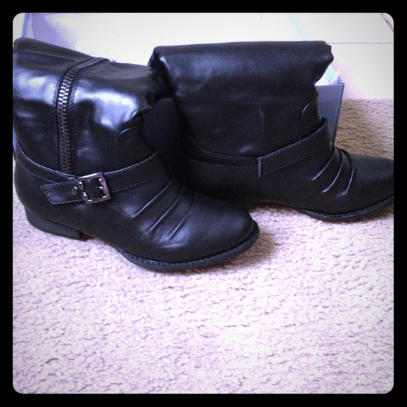 Tall black boots!