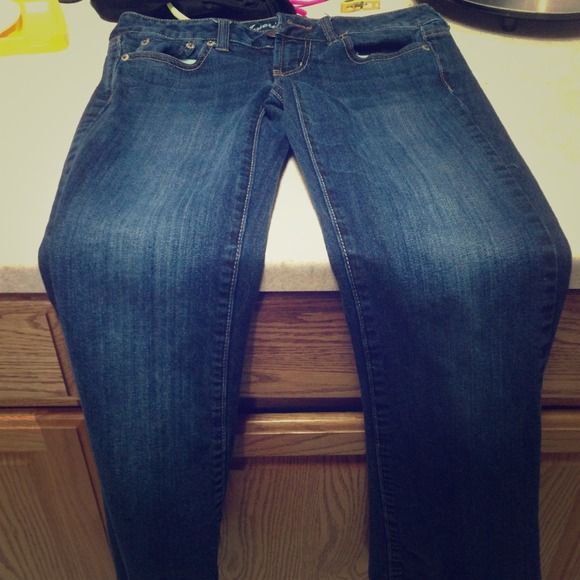 American Eagle Favorite boyfriend.💜