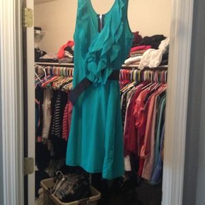 Green ruffle belted dress