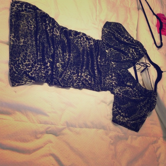 Beautiful printed dress size M