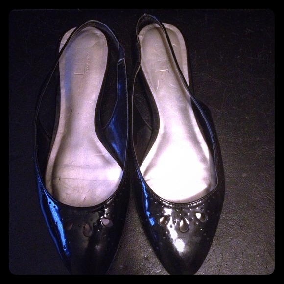 🔵Reduced🔵Ann Taylor Loft slingback flats sz 6 - Picture 1 of 3