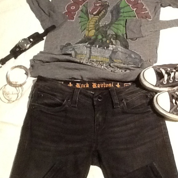 **no longer available** Rock Revival skinny jeans - Picture 2 of 4