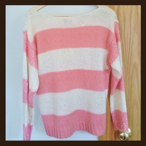 ❌SOLD❌ Loose knit sweater with sequins - Picture 3 of 3