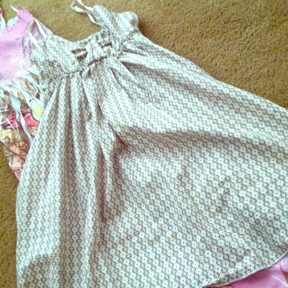 Lei dress