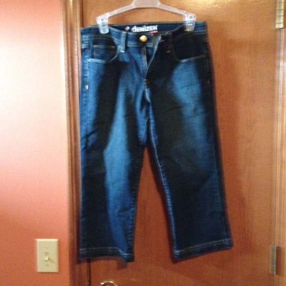 REDUCED!!!!  Capris