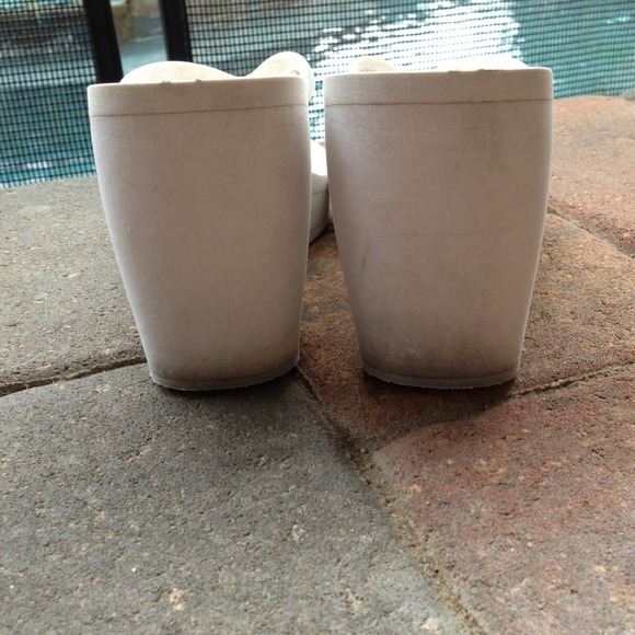 bebe flip flops - Picture 4 of 4