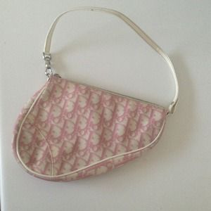 👛REDUCED👛 Dior girly pink saddle bag pochette