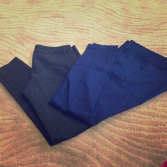 ❌SOLD❌Black & Navy Blue Skinny Jeggings