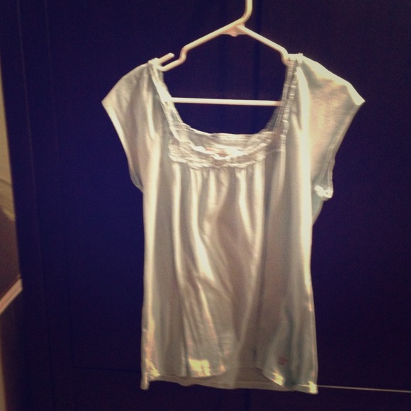 American eagle large blue top