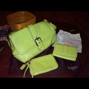 Coach purse & accessories