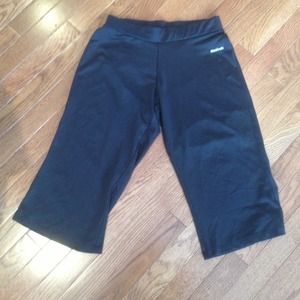 Reebok workout capris