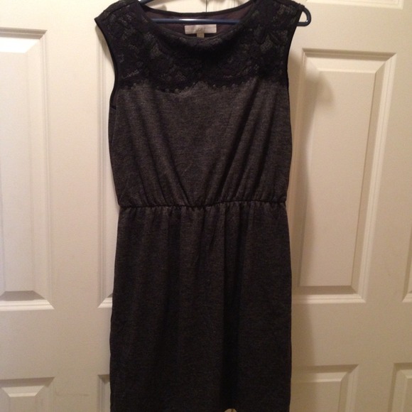 Ann Taylor grey dress with black lace accents. - Picture 1 of 2