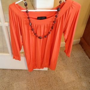 Coral top Medium and bead necklace