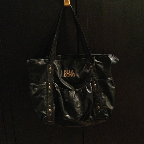 Black leather billabong purce - Picture 1 of 2