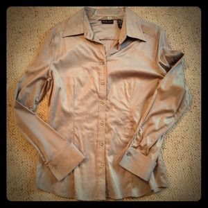 NWOT Button Down Shirt Large