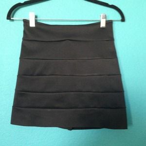 🎀Traded🎀Black body con skirt!! 💕✨
