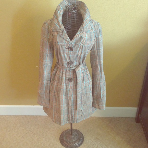Plaid trench coat!