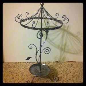 🎀PRICE REDUCED🎀 Jewelry Holder