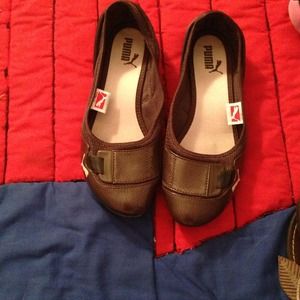 Puma flats size 8.5