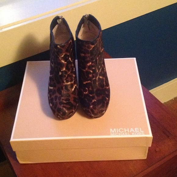Michael Kors boots