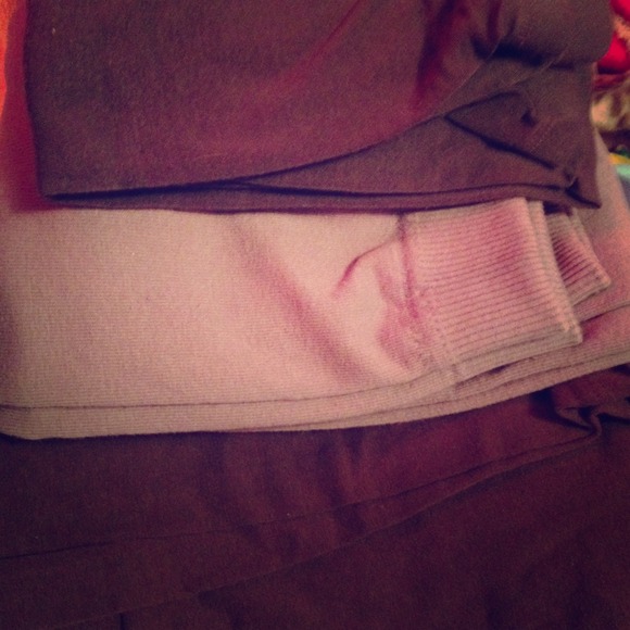 Bundle of 3 leggings!