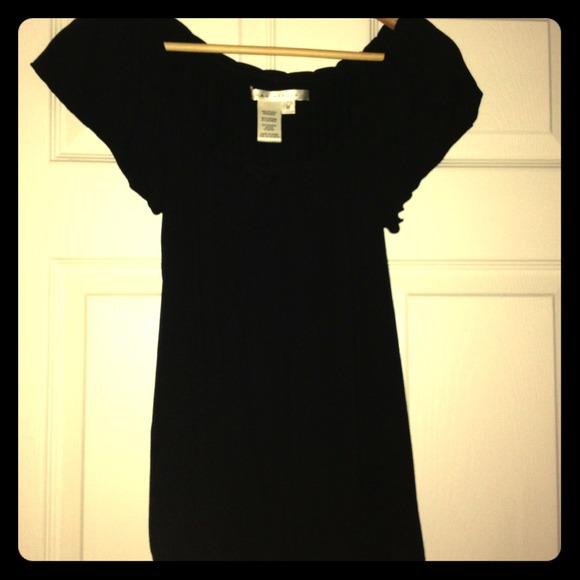 Max Studio black top