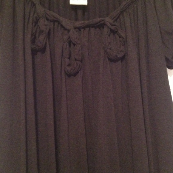Max Studio black top - Picture 4 of 4