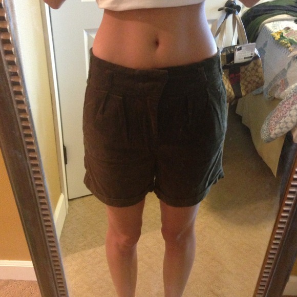 💢Reduced!!💢Trouser styled shorts!