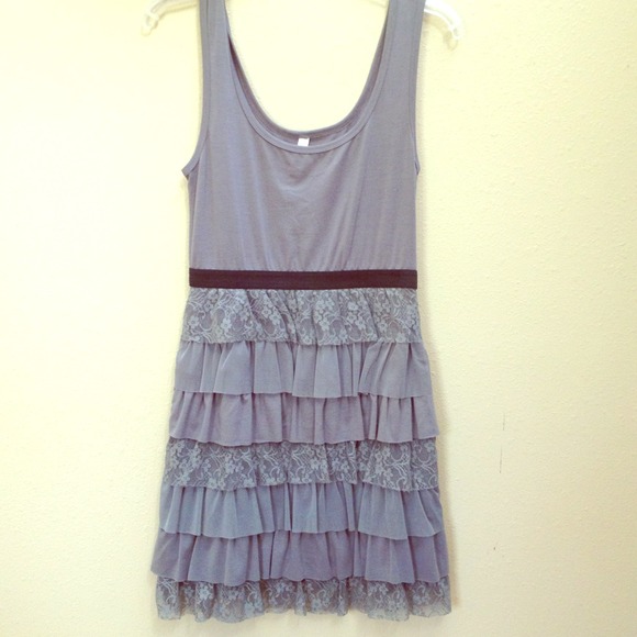 Grey dress + red maxi + pink H&M sweater bundle!