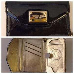 Michael kors iPhone clutch and wallet