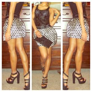 💥REDUCED💥⚫Polka dot Skirt⚫