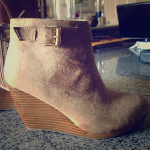 Nude Ankle Boot Wedges from H&M!!