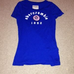 Abercrombie kids graphic tee