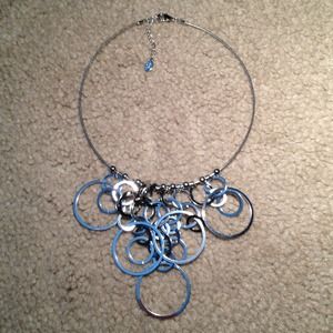 Silver hoops necklace
