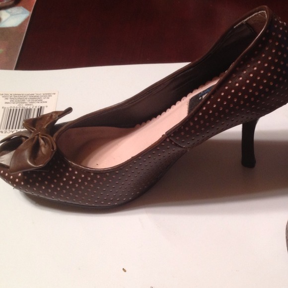 🔵Reduced🔵Brown and pink polka dot shoes - Picture 2 of 3