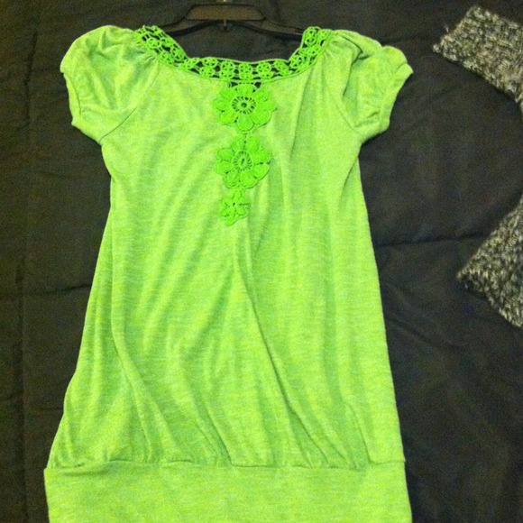 Shirt - Picture 2 of 2