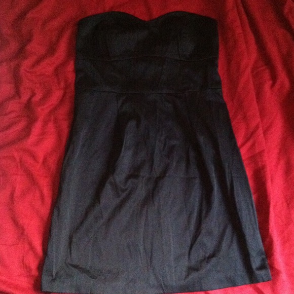 Form fitting little black dress!