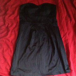 Form fitting little black dress!