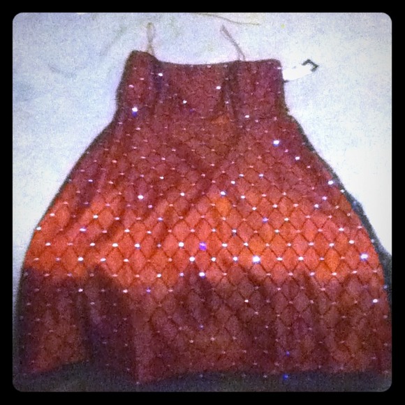 💵REDUCED💵 Maroon, and sparkle formal dress.