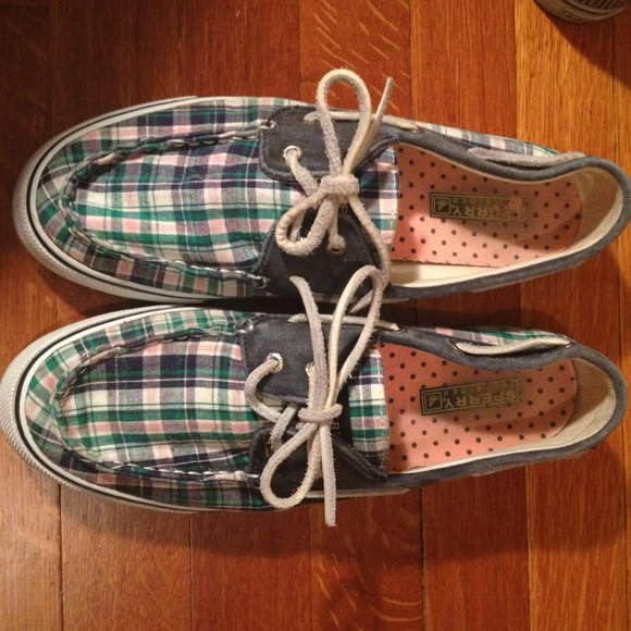 Sperry topsiders pink and blue plaid print