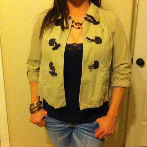 ❤❤AMERICAN EAGLE 3/4 SLEEVE BLAZER❤❤