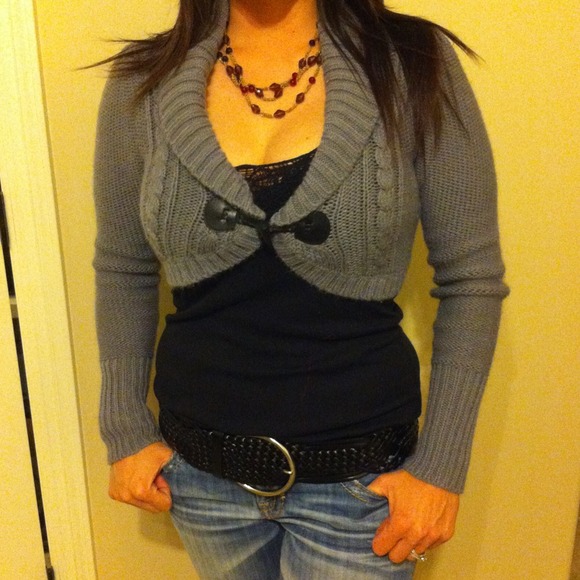💜💜CUTE CROPED SWEATER💜💜