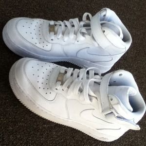 🌀RESERVED🌀Niké Air Force 1's 🙌👟