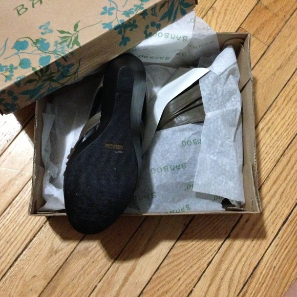 ♦ TRADED ♦ W/ SASSYKAM - Picture 3 of 4