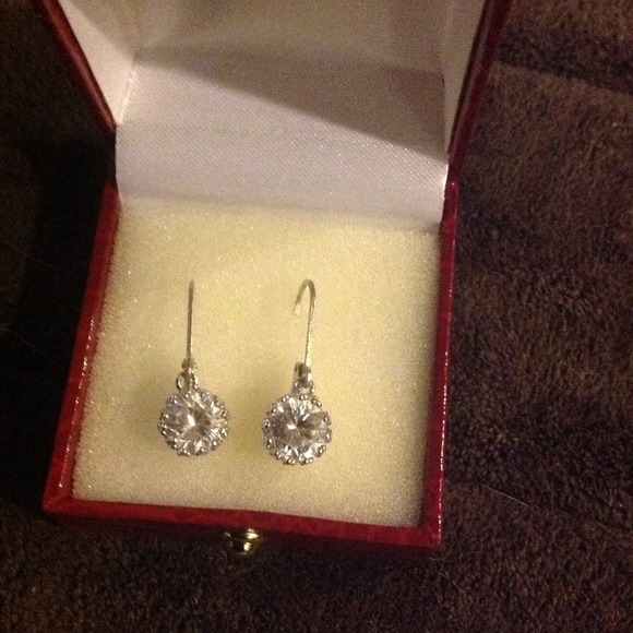 Sterling silver round cz earrings