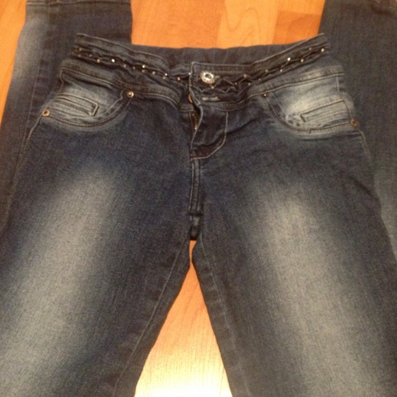 Butt lifting Colombian jeans